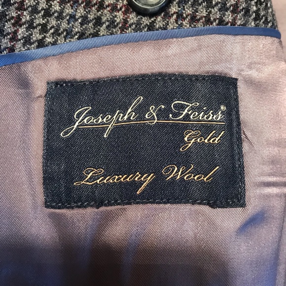 Joseph & Feiss Sport Coat - Picture 11 of 17